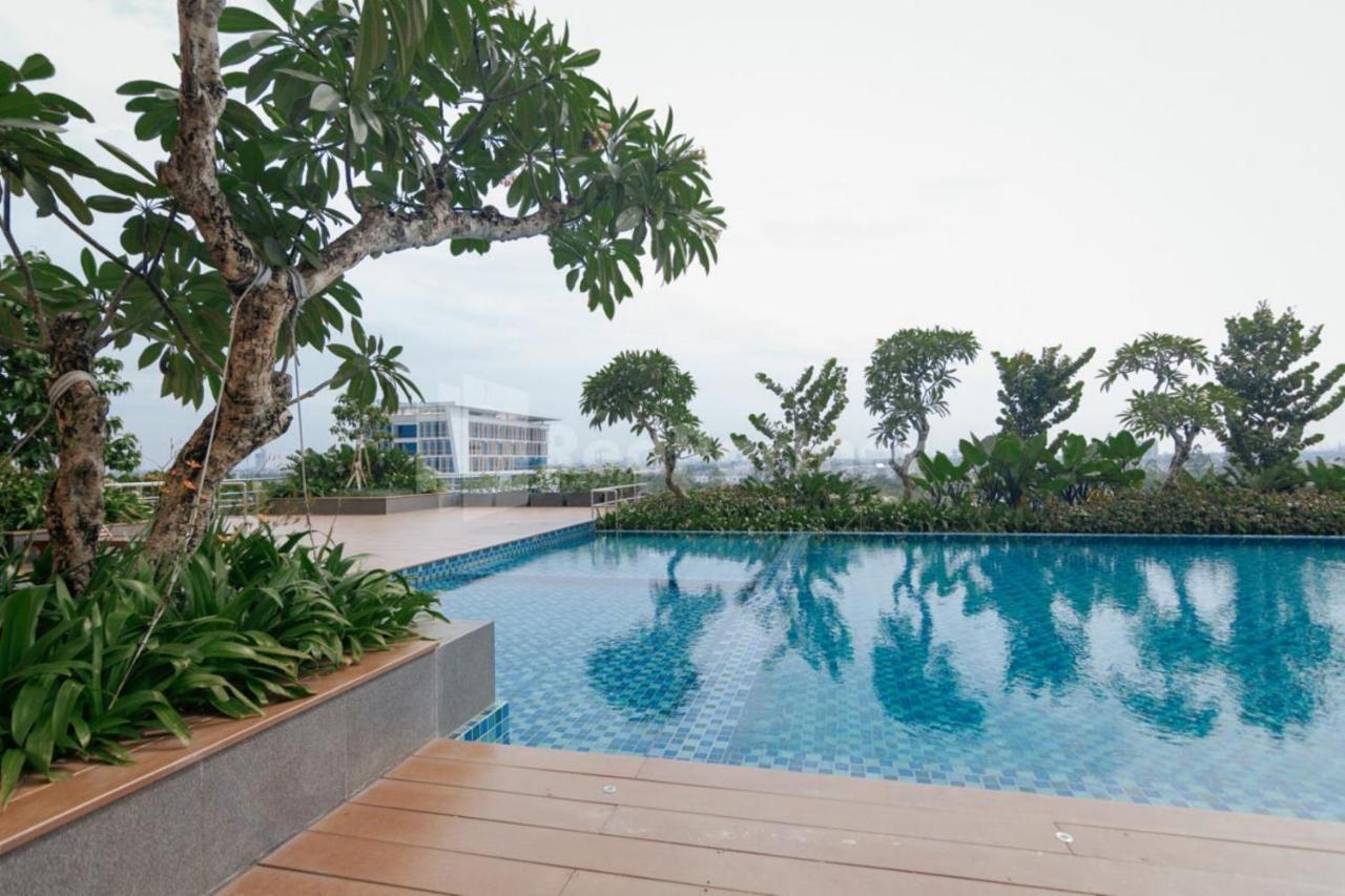 Redliving Apartemen Sayana - Hazelnut Property Tower Cha Μπεκάσι Εξωτερικό φωτογραφία