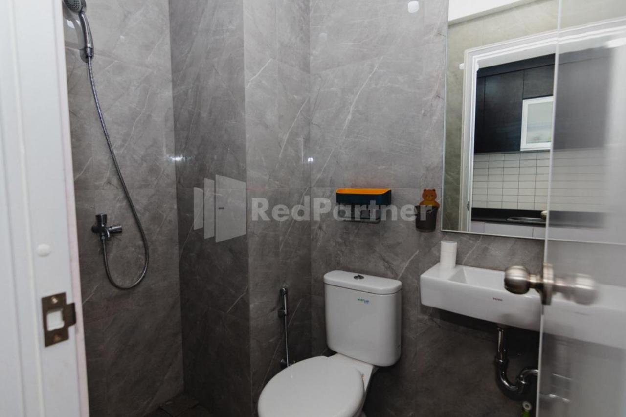 Redliving Apartemen Sayana - Hazelnut Property Tower Cha Μπεκάσι Εξωτερικό φωτογραφία